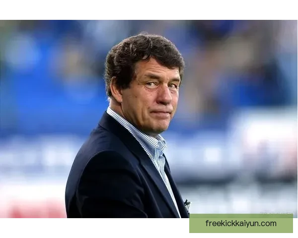 洛佩特吉职业轨迹分析：从国家队教练到俱乐部执教的转变与挑战